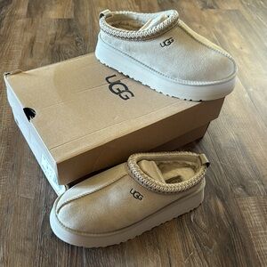 UGG Tan Women's Slippers